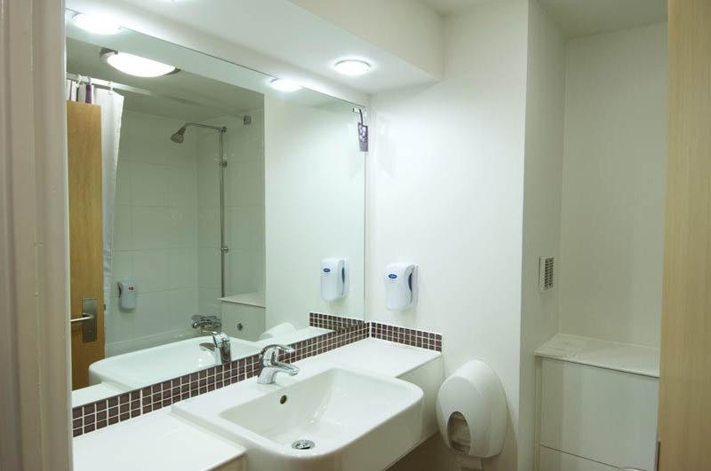 Premier Inn Woking West - A324 Dış mekan fotoğraf
